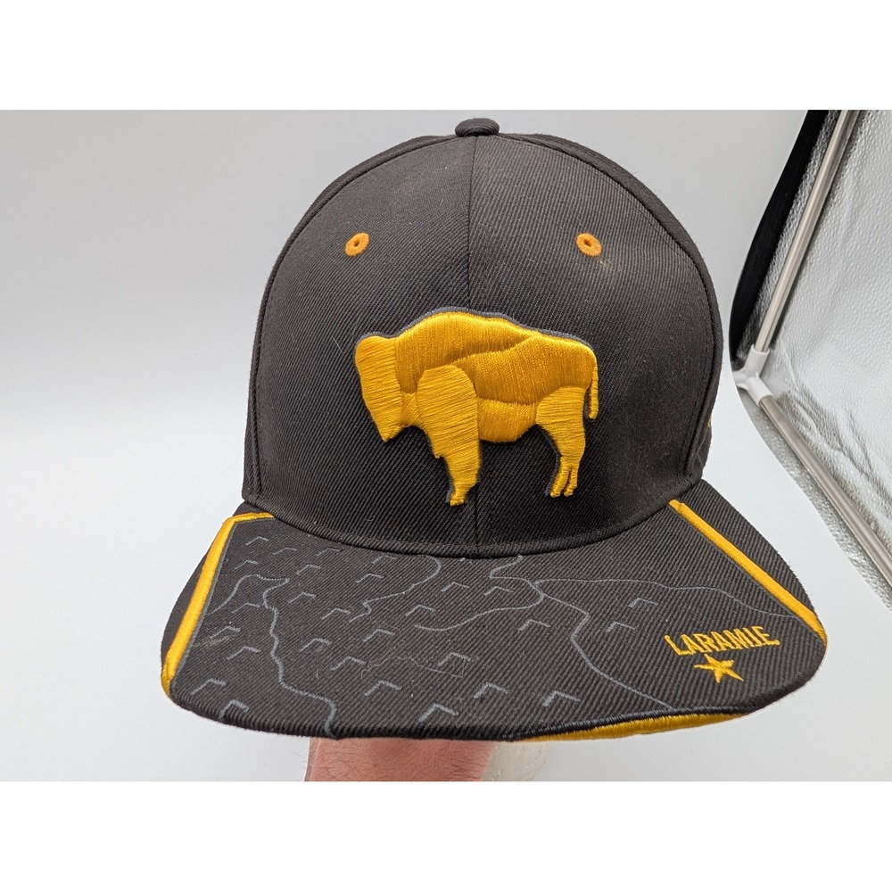 Zephyr Wyoming Cowboys Snapback Hat Brown Gold Buffalo Laramie NCAA Baseball Cap